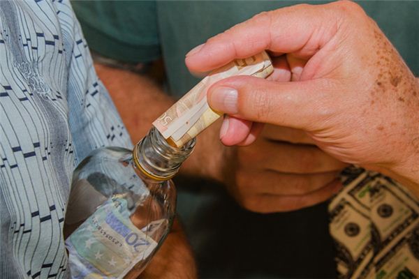 梦见救济捐钱是什么意思 梦见救济捐钱是什么意思