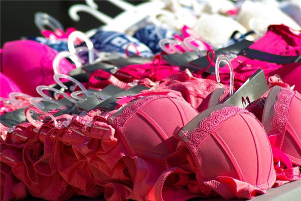 梦见洗内衣是什么意思 梦见洗内衣是什么意思