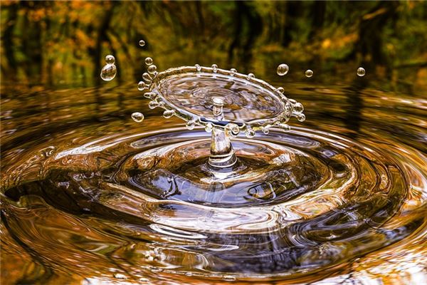 梦见挑水是什么意思 梦见挑水是什么意思