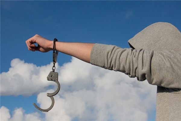 梦见出狱是什么意思 梦见出狱是什么意思