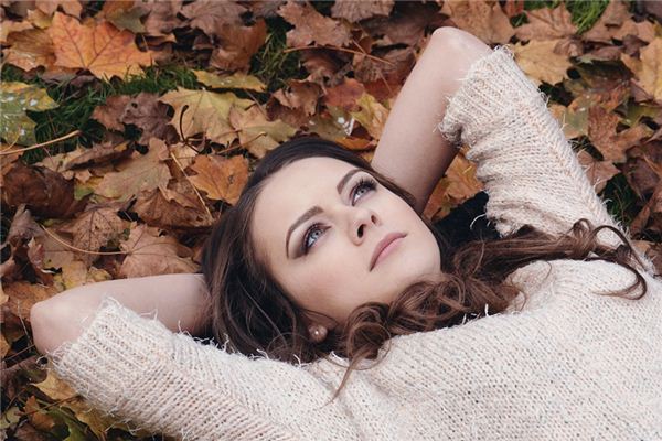 梦见脸肿了是什么意思 梦见脸肿了是什么意思