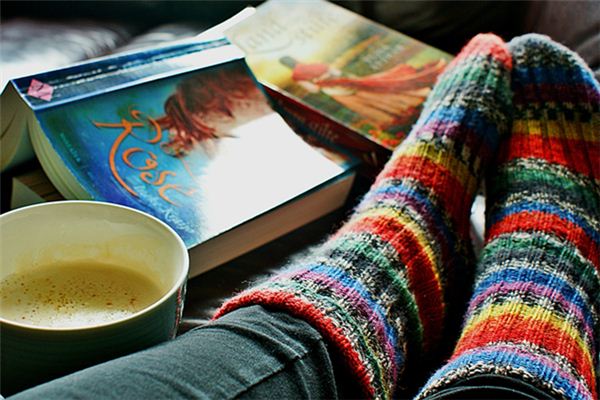 梦见袍袜是什么意思 梦见袍袜是什么意思