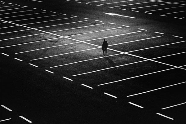 梦见被孤立是什么意思 梦见被孤立是什么意思