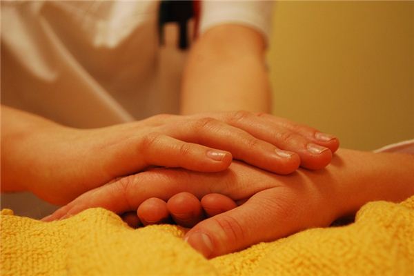 梦见被关怀是什么意思 梦见被关怀是什么意思